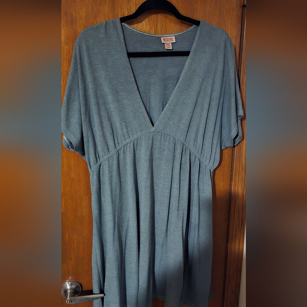Green V-Neck Dress XXL